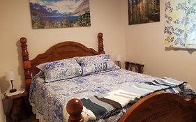 Hidefaraway 1 Queen 1 Full Beds For Same Price