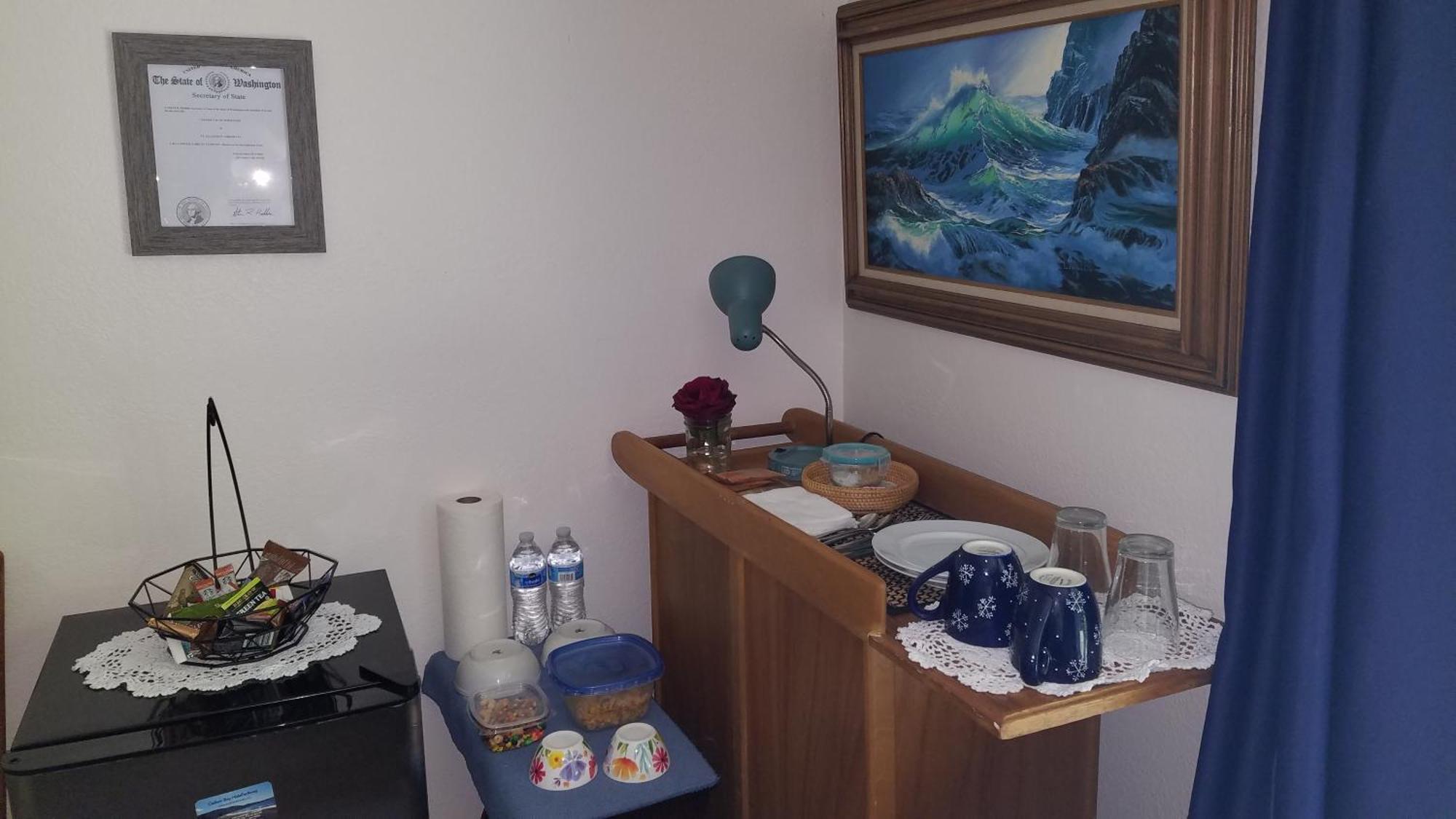 Hidefaraway 1 Queen 1 Full Beds For Same Price Sekiu Exterior photo